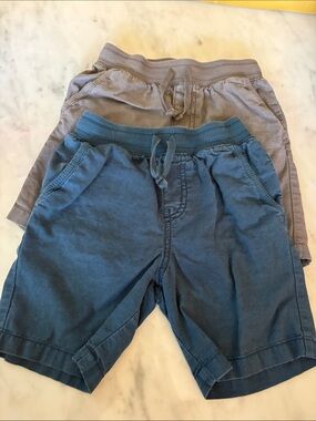 Tea Collection blue and gray kids shorts